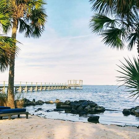 Nasa Waterfront Dolphin Suite Titusville Kültér fotó