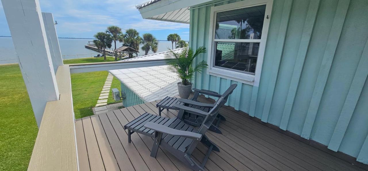 Nasa Waterfront Dolphin Suite Titusville Kültér fotó