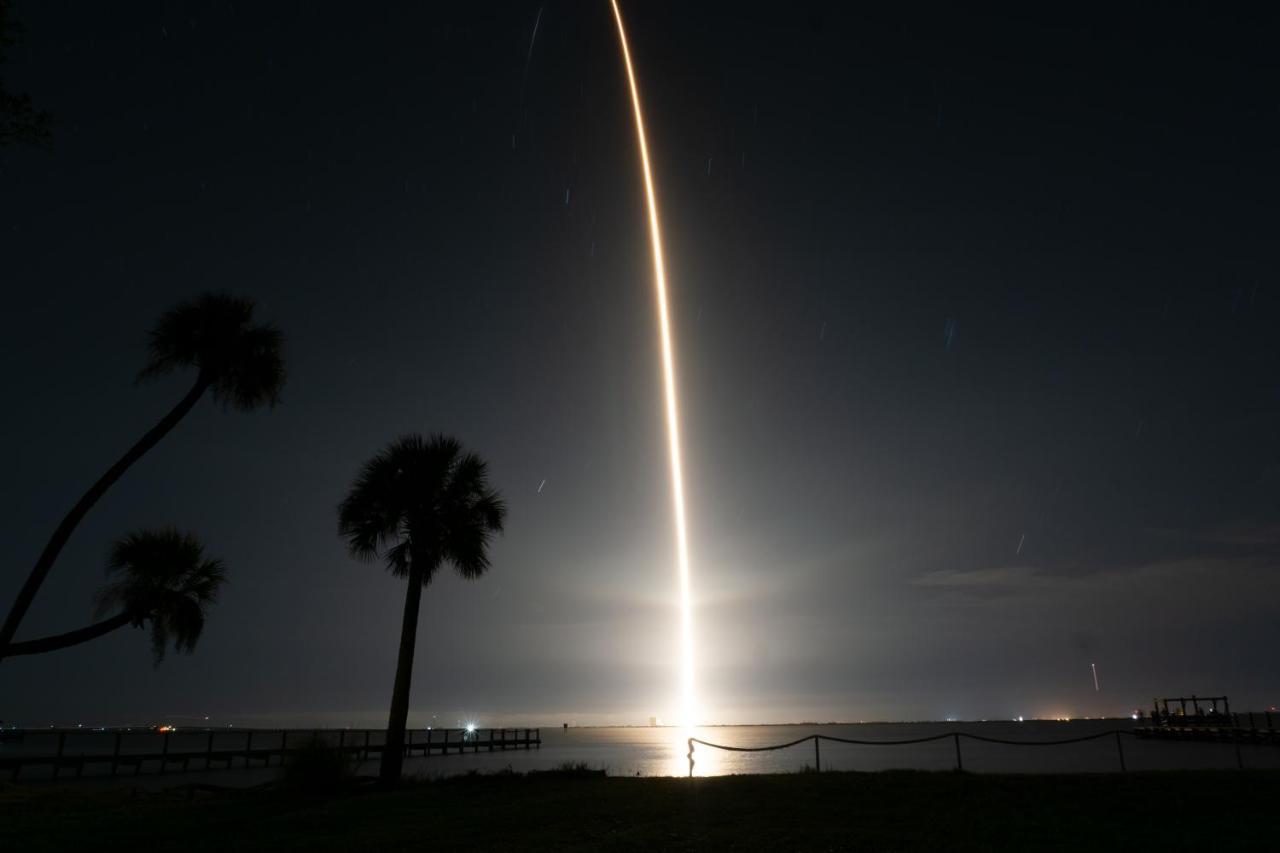 Nasa Waterfront Dolphin Suite Titusville Kültér fotó